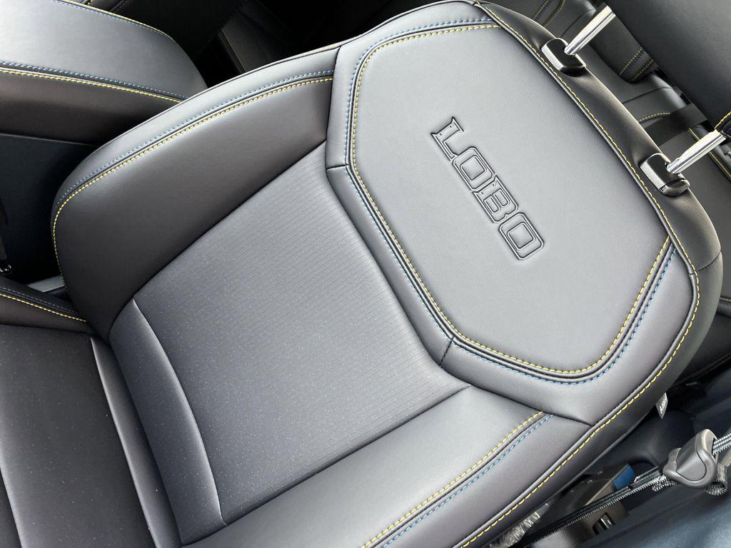 new 2025 Ford Maverick car, priced at $31,976