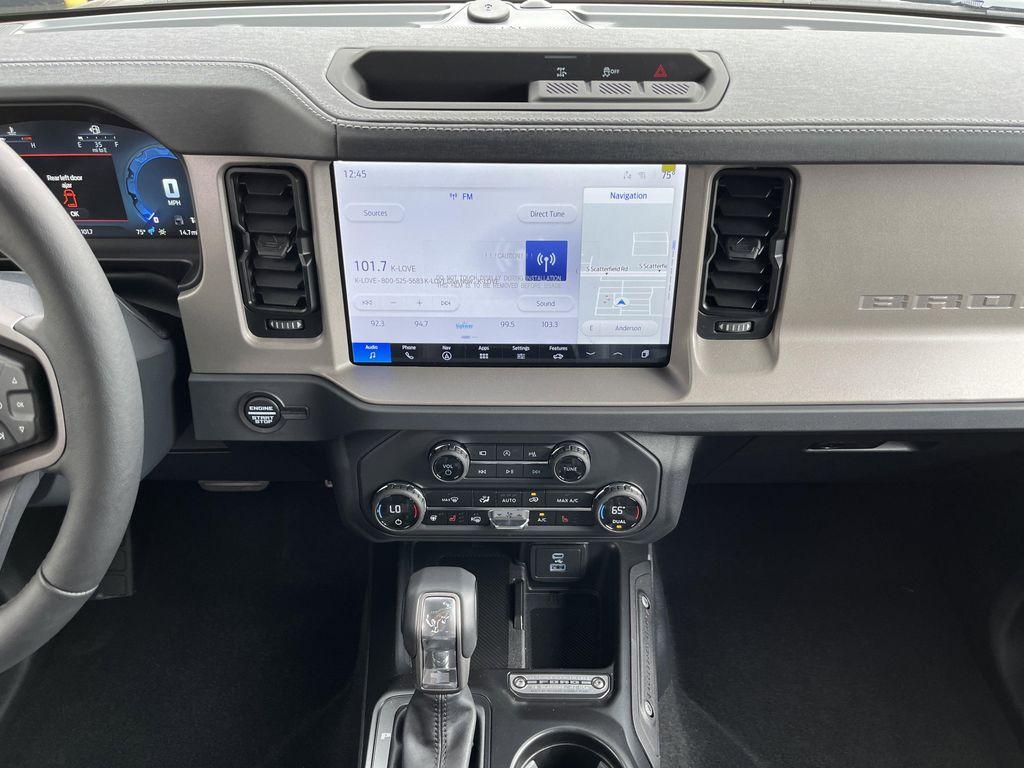 new 2025 Ford Bronco car, priced at $48,052