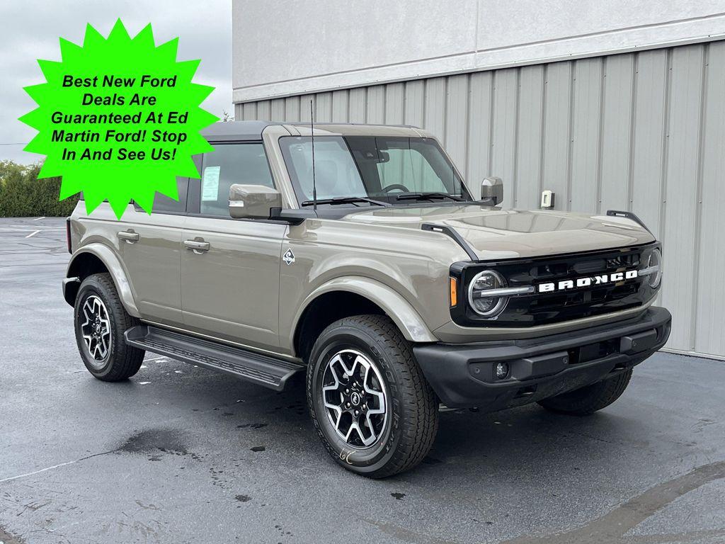 new 2025 Ford Bronco car, priced at $47,552