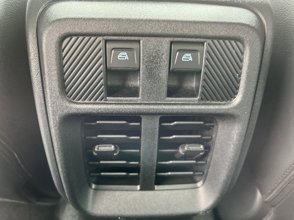 new 2025 Ford Bronco car, priced at $48,052