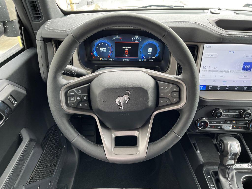 new 2025 Ford Bronco car, priced at $48,052