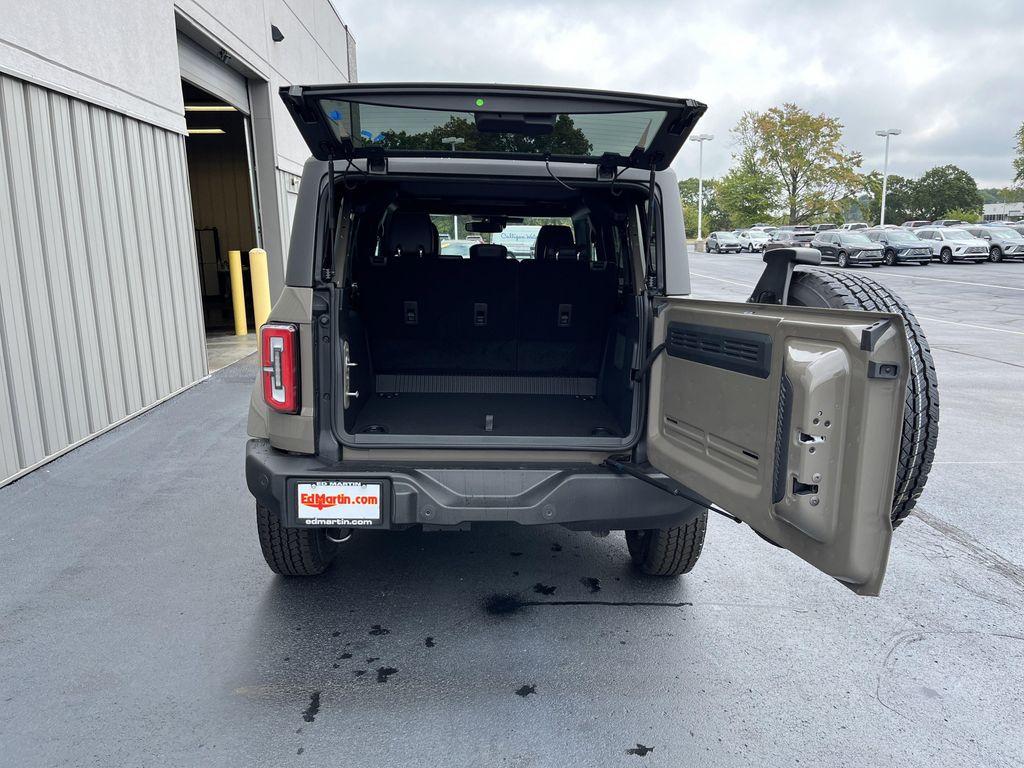new 2025 Ford Bronco car, priced at $48,052