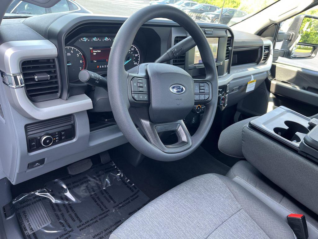 new 2025 Ford F-350 car, priced at $49,500