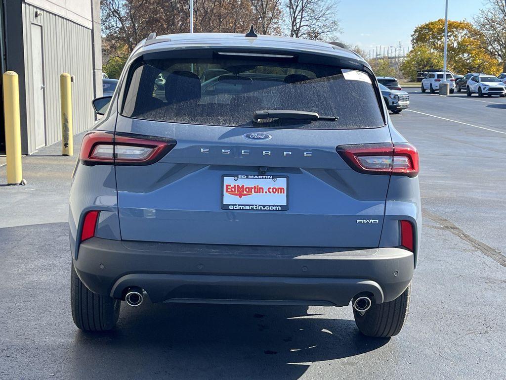 new 2026 Ford Escape car, priced at $33,011