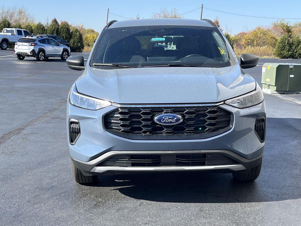 new 2026 Ford Escape car, priced at $33,011