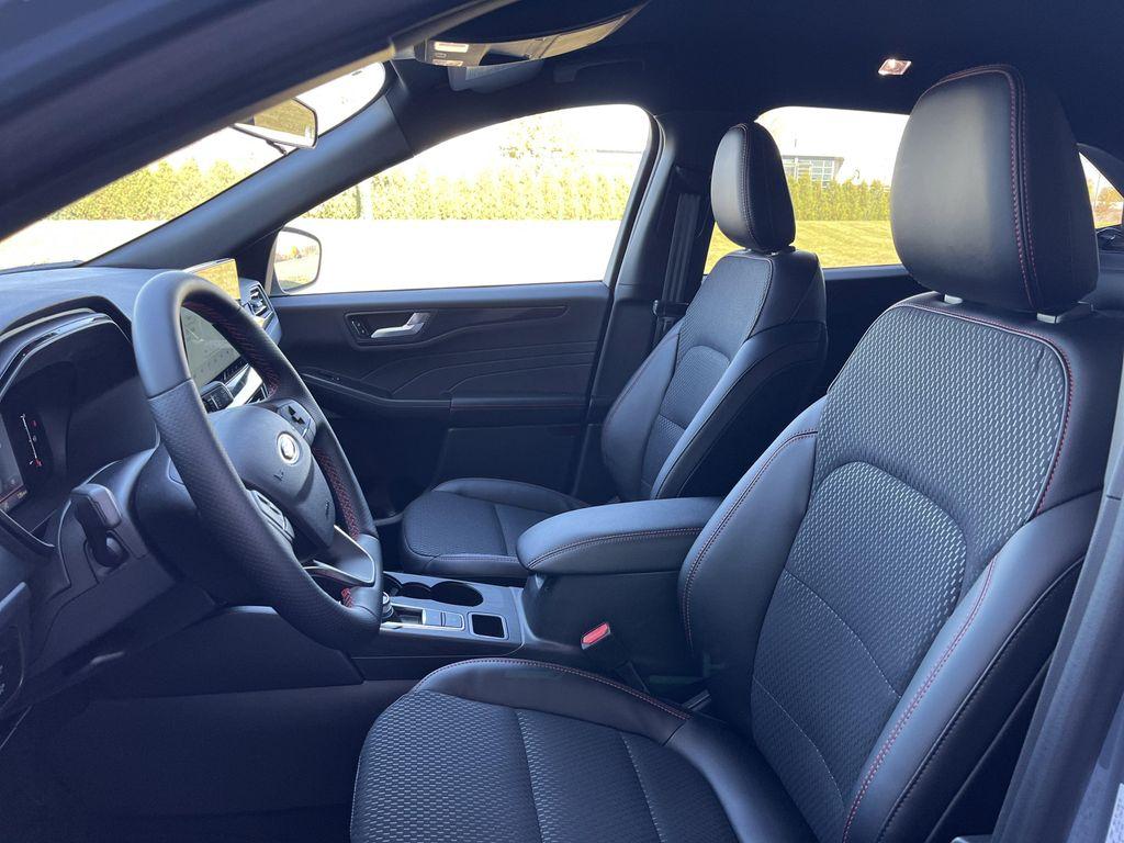 new 2026 Ford Escape car, priced at $33,011