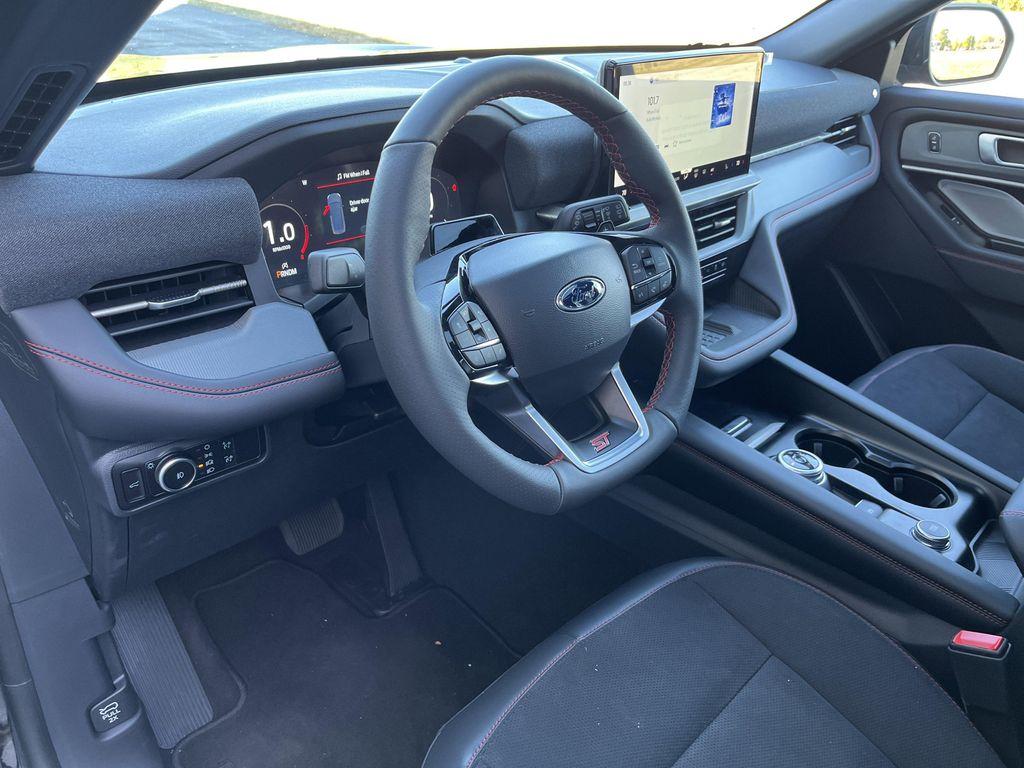 new 2025 Ford Explorer car, priced at $59,355