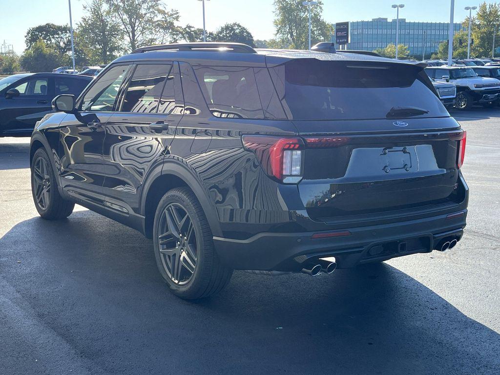 new 2025 Ford Explorer car, priced at $59,355