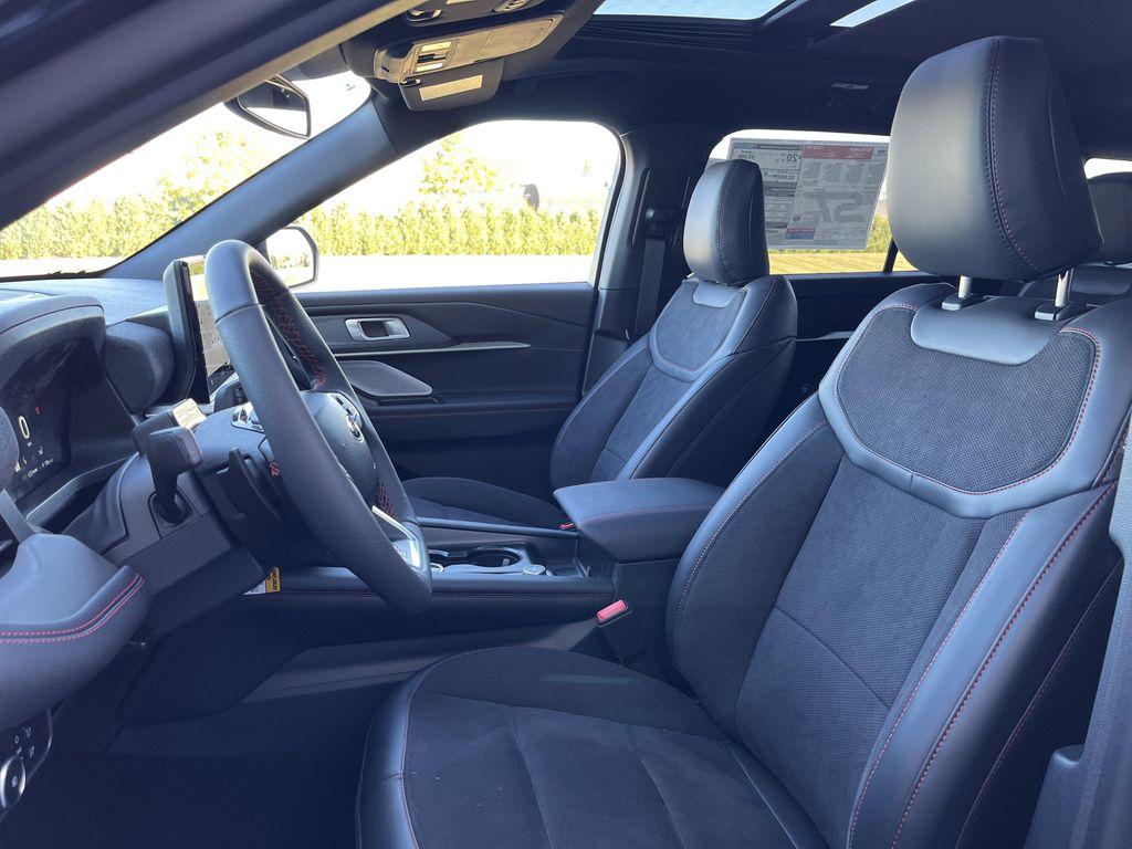 new 2025 Ford Explorer car, priced at $59,355