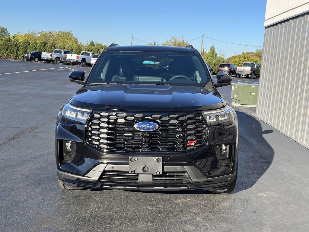 new 2025 Ford Explorer car, priced at $59,355
