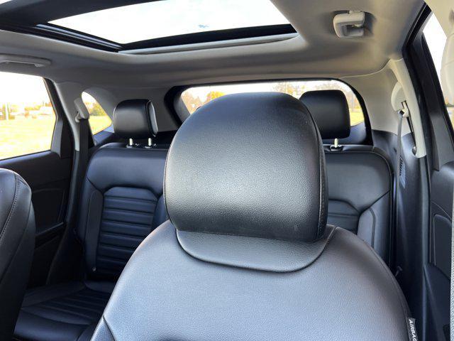 used 2019 Ford Edge car