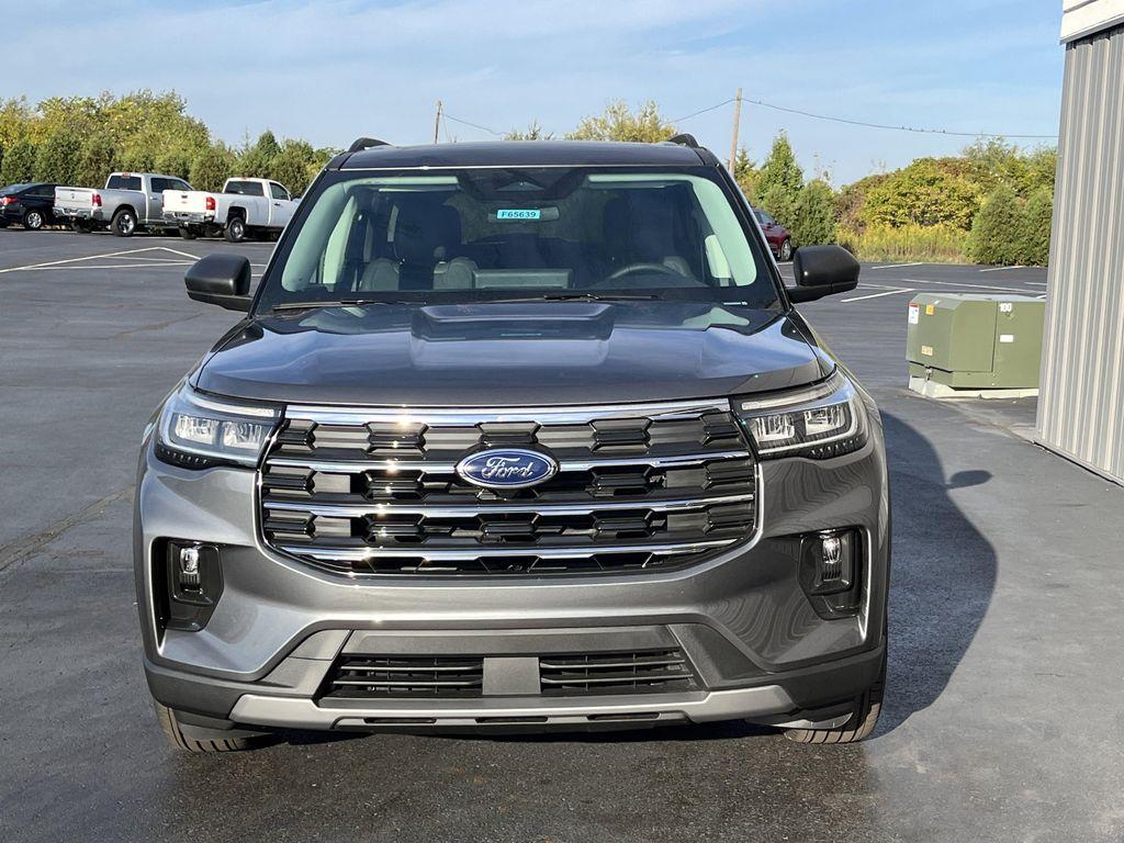 new 2025 Ford Explorer car, priced at $44,223