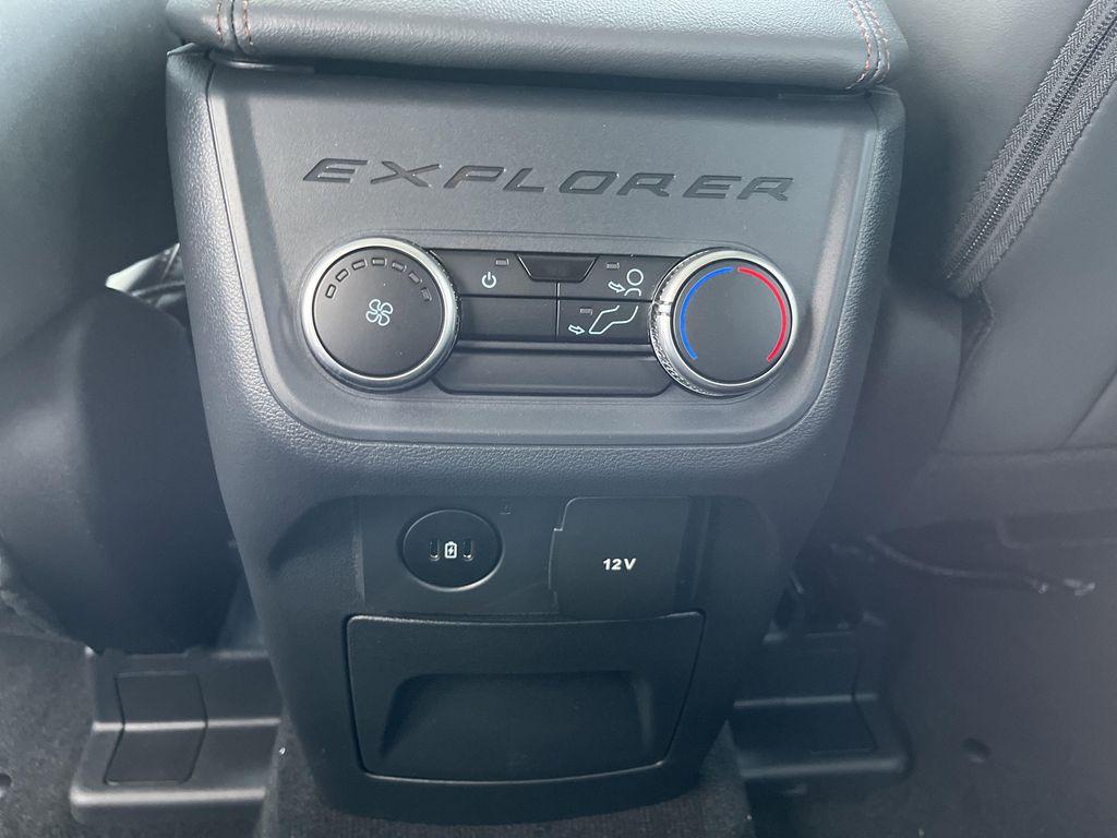 new 2025 Ford Explorer car, priced at $44,223