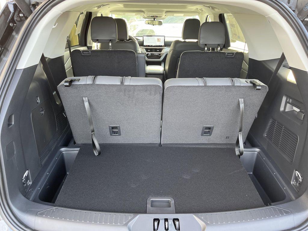 new 2025 Ford Explorer car, priced at $44,223