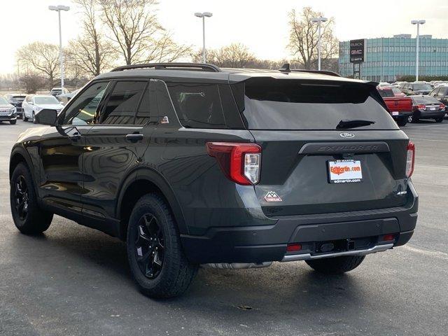 new 2024 Ford Explorer car, priced at $51,342