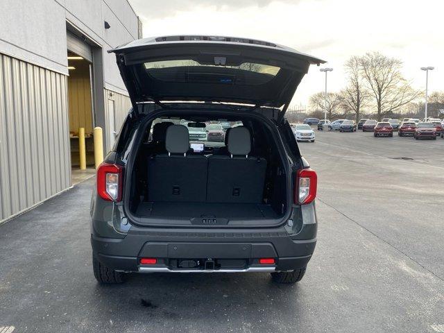 new 2024 Ford Explorer car, priced at $51,342