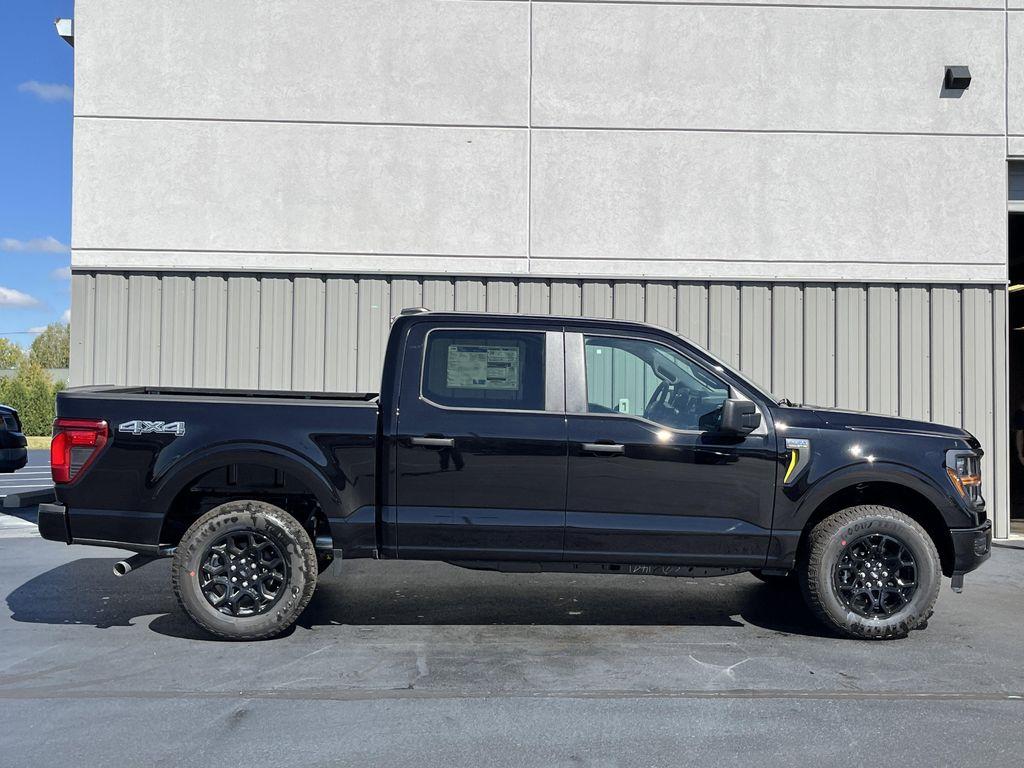 new 2025 Ford F-150 car, priced at $43,295