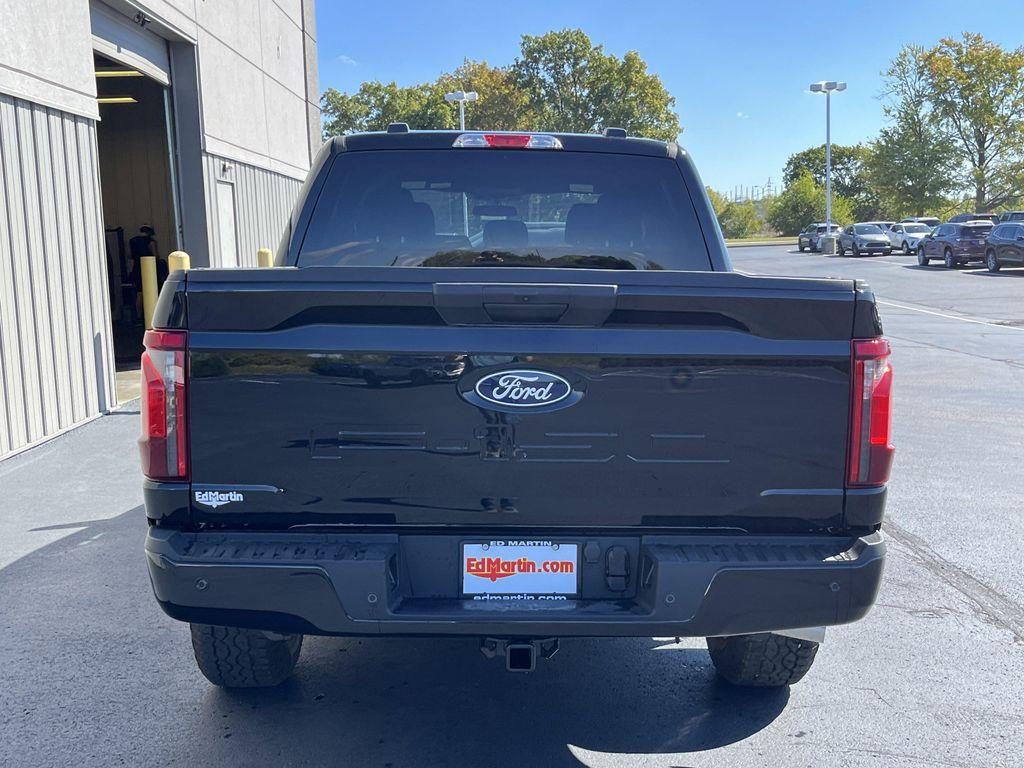 new 2025 Ford F-150 car, priced at $43,295