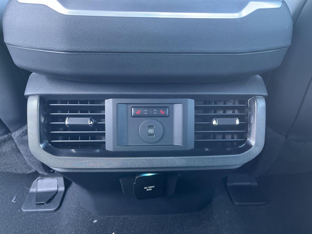 new 2025 Ford F-150 car, priced at $70,538