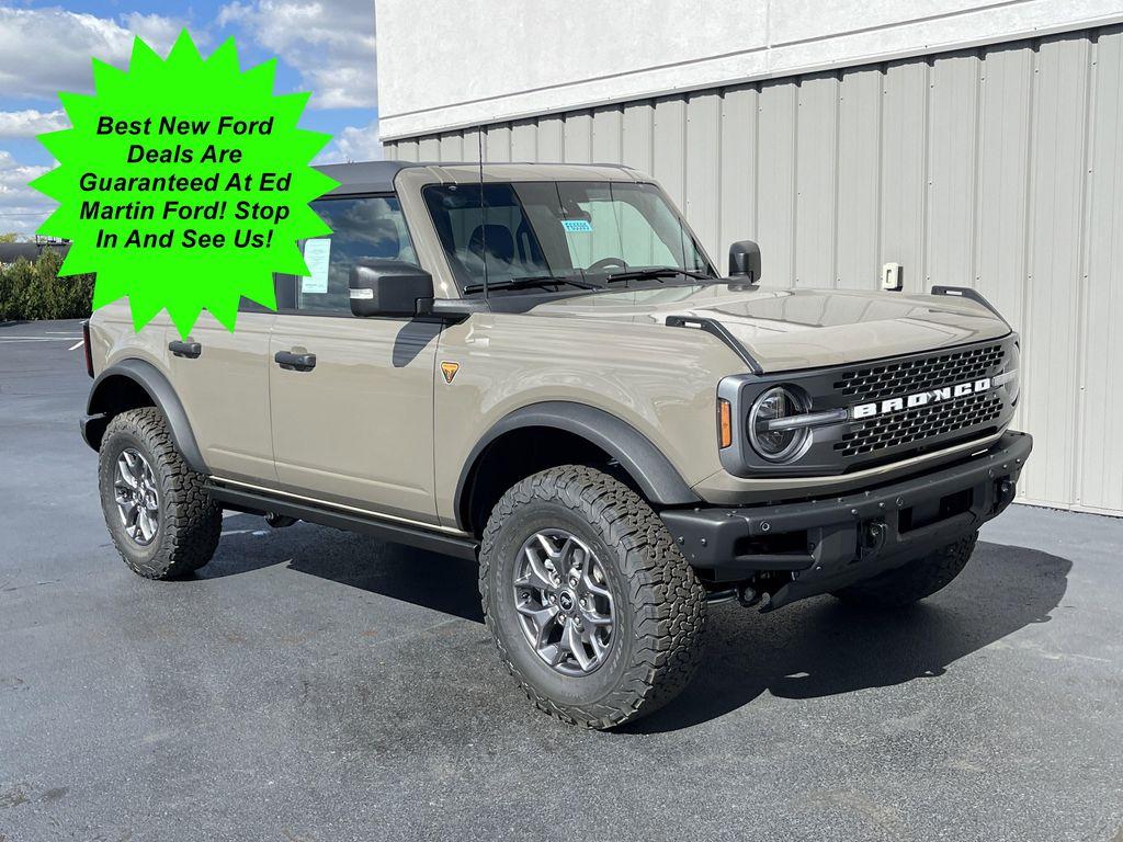 new 2025 Ford Bronco car, priced at $56,296