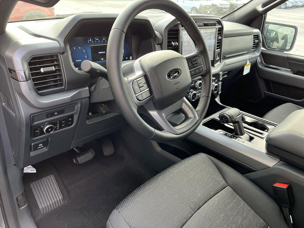 new 2025 Ford F-150 car, priced at $51,636