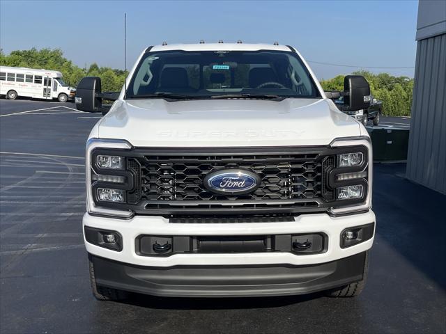 new 2025 Ford F-350 car, priced at $53,600