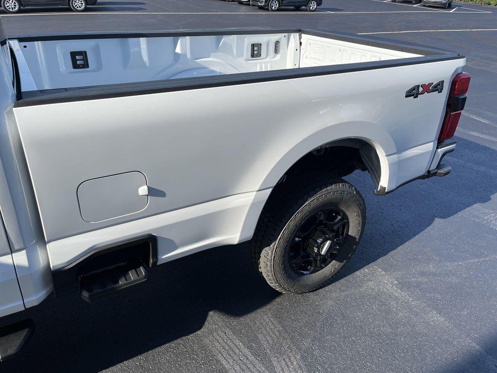new 2025 Ford F-350 car, priced at $52,600