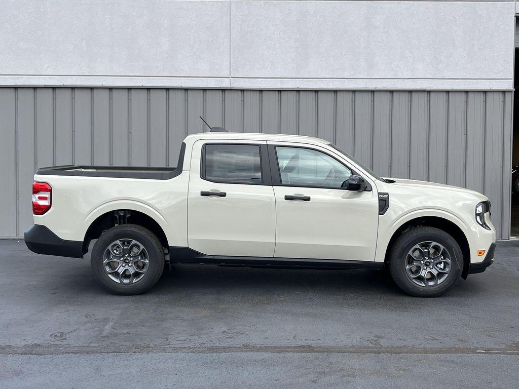 new 2025 Ford Maverick car, priced at $30,543