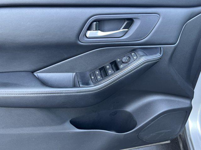 used 2024 Nissan Rogue car, priced at $21,995