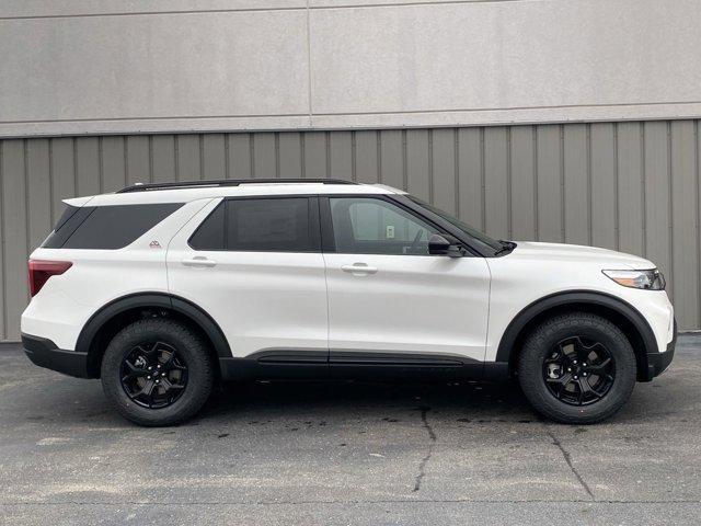 new 2024 Ford Explorer car, priced at $53,190