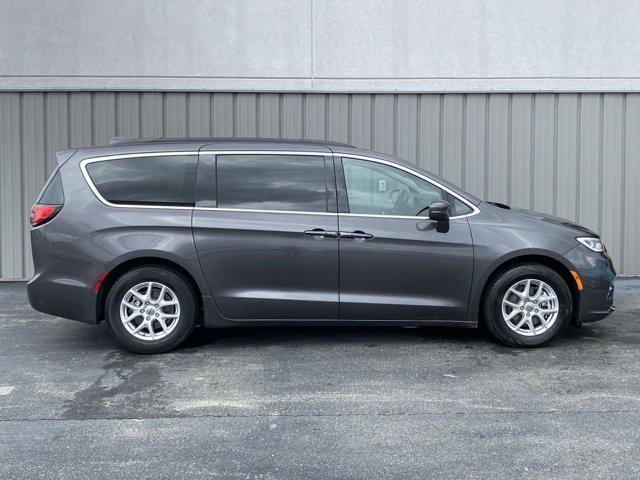 used 2022 Chrysler Pacifica car, priced at $26,512