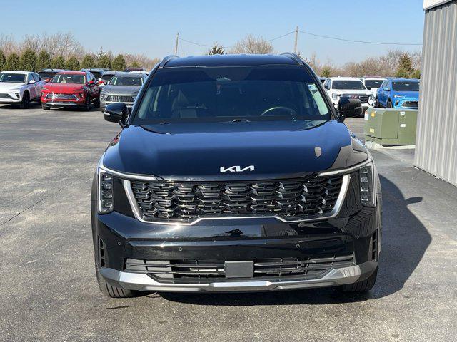 used 2024 Kia Sorento car, priced at $31,652