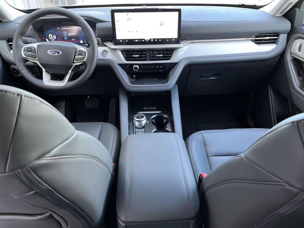 new 2025 Ford Explorer car, priced at $46,418