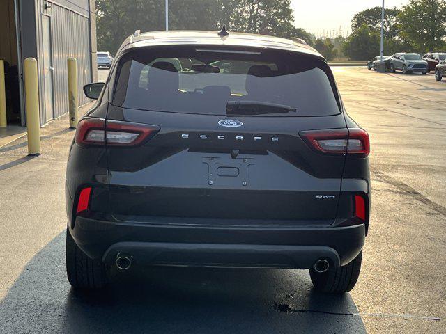 used 2023 Ford Escape car, priced at $20,995