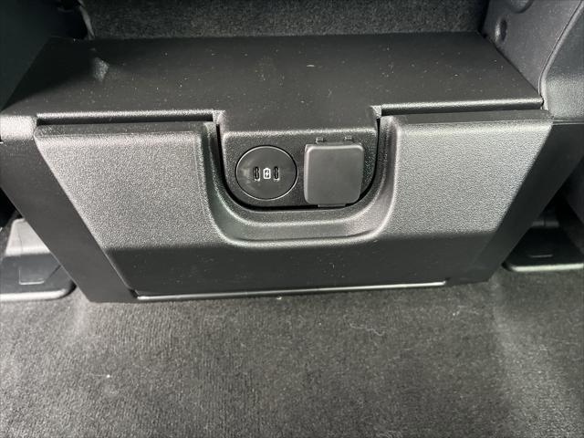 new 2025 Ford F-350 car, priced at $55,321