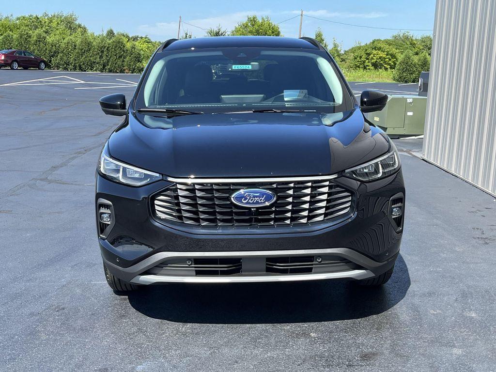 new 2025 Ford Escape PHEV car, priced at $33,227