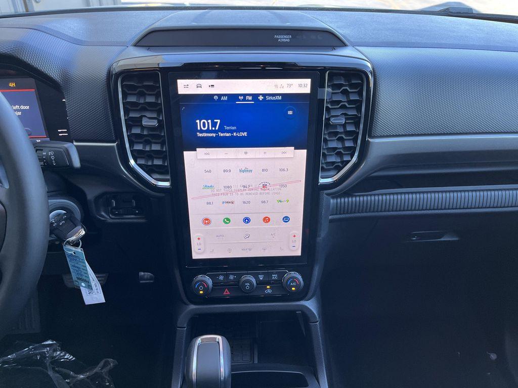 new 2025 Ford Ranger car, priced at $39,348