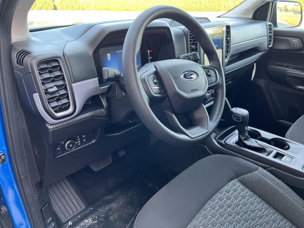 new 2025 Ford Ranger car, priced at $35,032