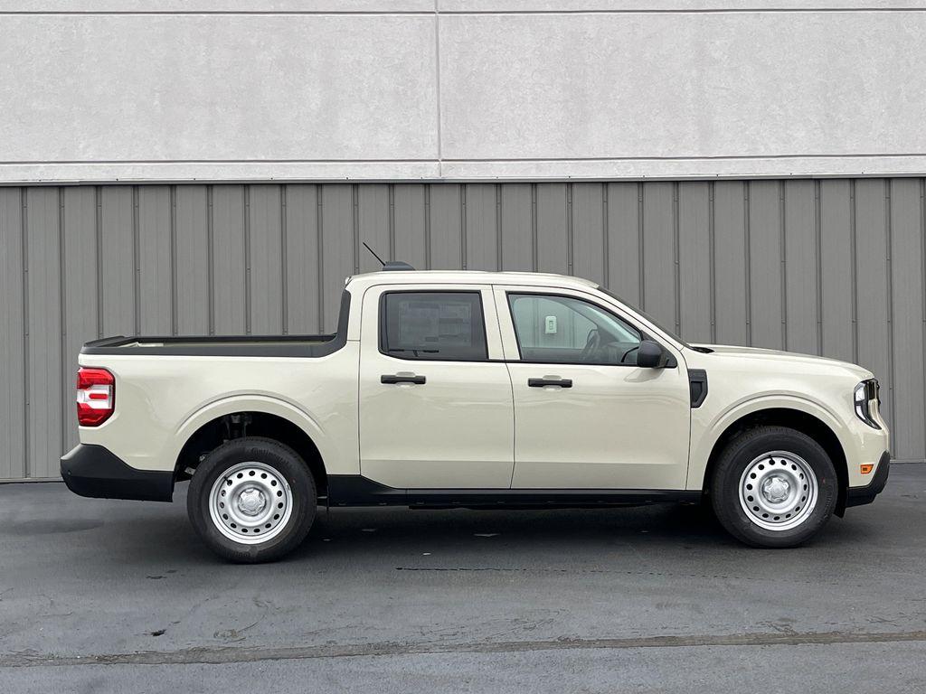 new 2025 Ford Maverick car, priced at $29,957