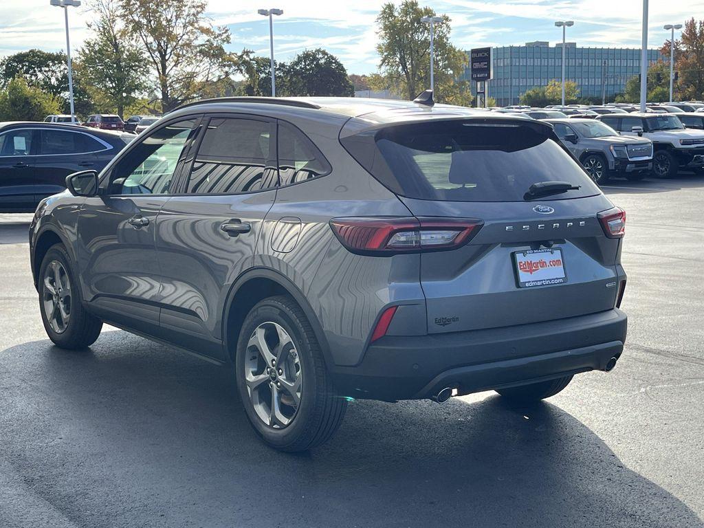 new 2026 Ford Escape car, priced at $33,566