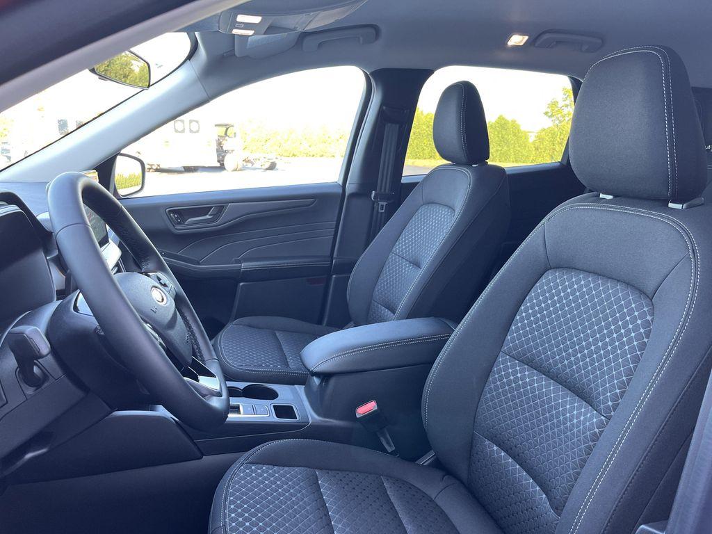 new 2025 Ford Escape car, priced at $26,897