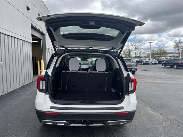 new 2025 Ford Explorer car, priced at $44,117