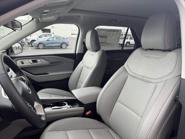 new 2025 Ford Explorer car, priced at $44,117