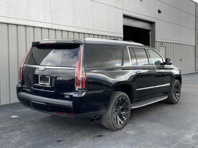 used 2020 Cadillac Escalade ESV car, priced at $36,935