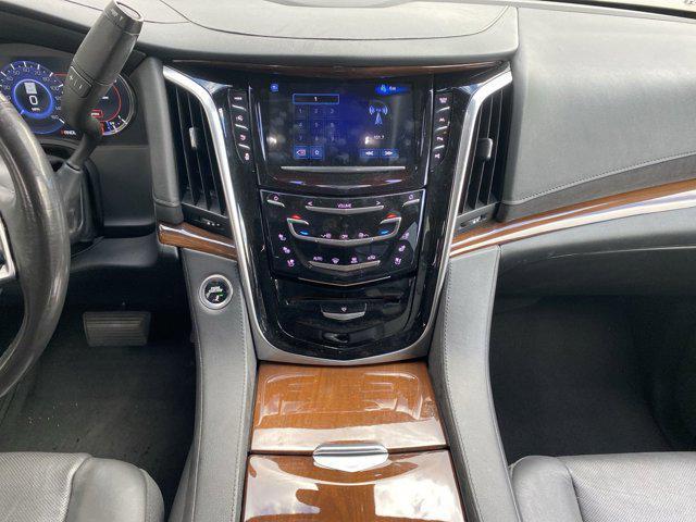 used 2020 Cadillac Escalade ESV car, priced at $36,935