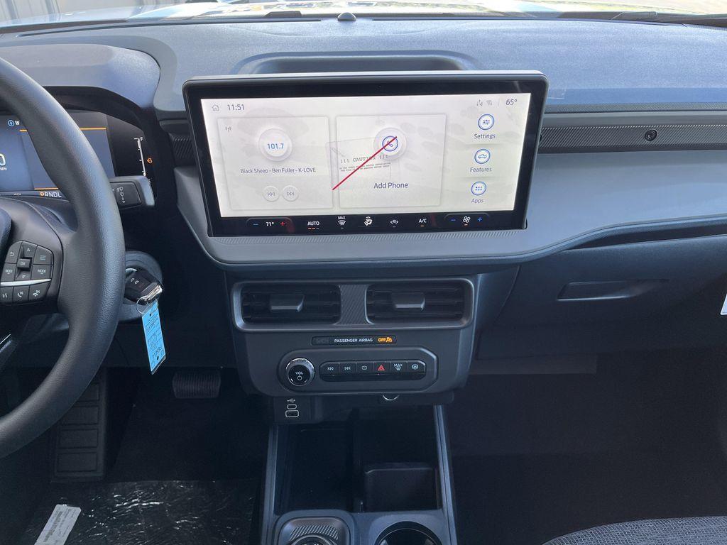 new 2025 Ford Maverick car, priced at $27,231