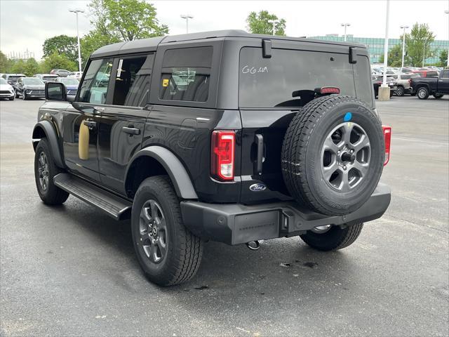 new 2025 Ford Bronco car, priced at $40,301