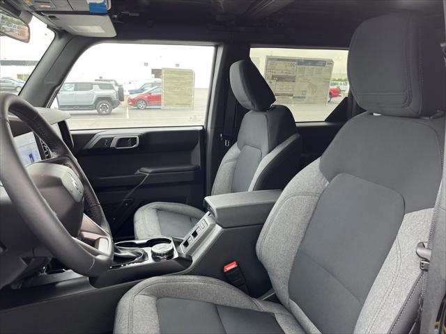 new 2025 Ford Bronco car, priced at $40,301