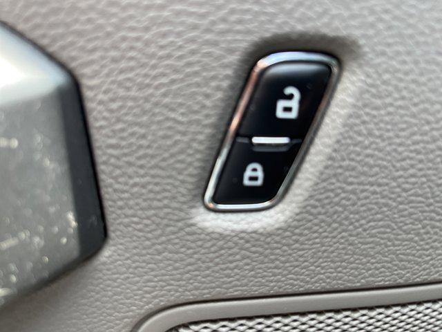 used 2016 Ford F-150 car, priced at $21,395