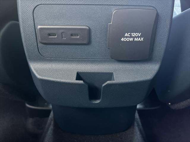 new 2025 Ford Maverick car, priced at $32,042